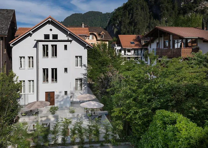 Betweenlakes 1st Floor Apartment Interlaken