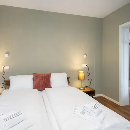 Betweenlakes 1st Floor