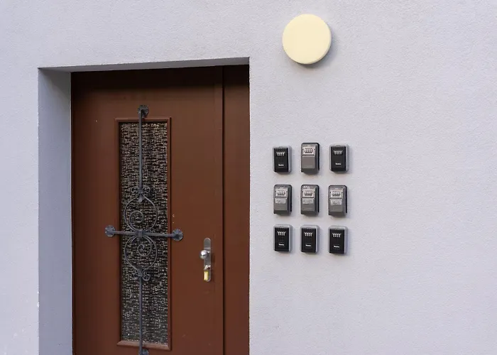 Betweenlakes 1st Floor شقة *